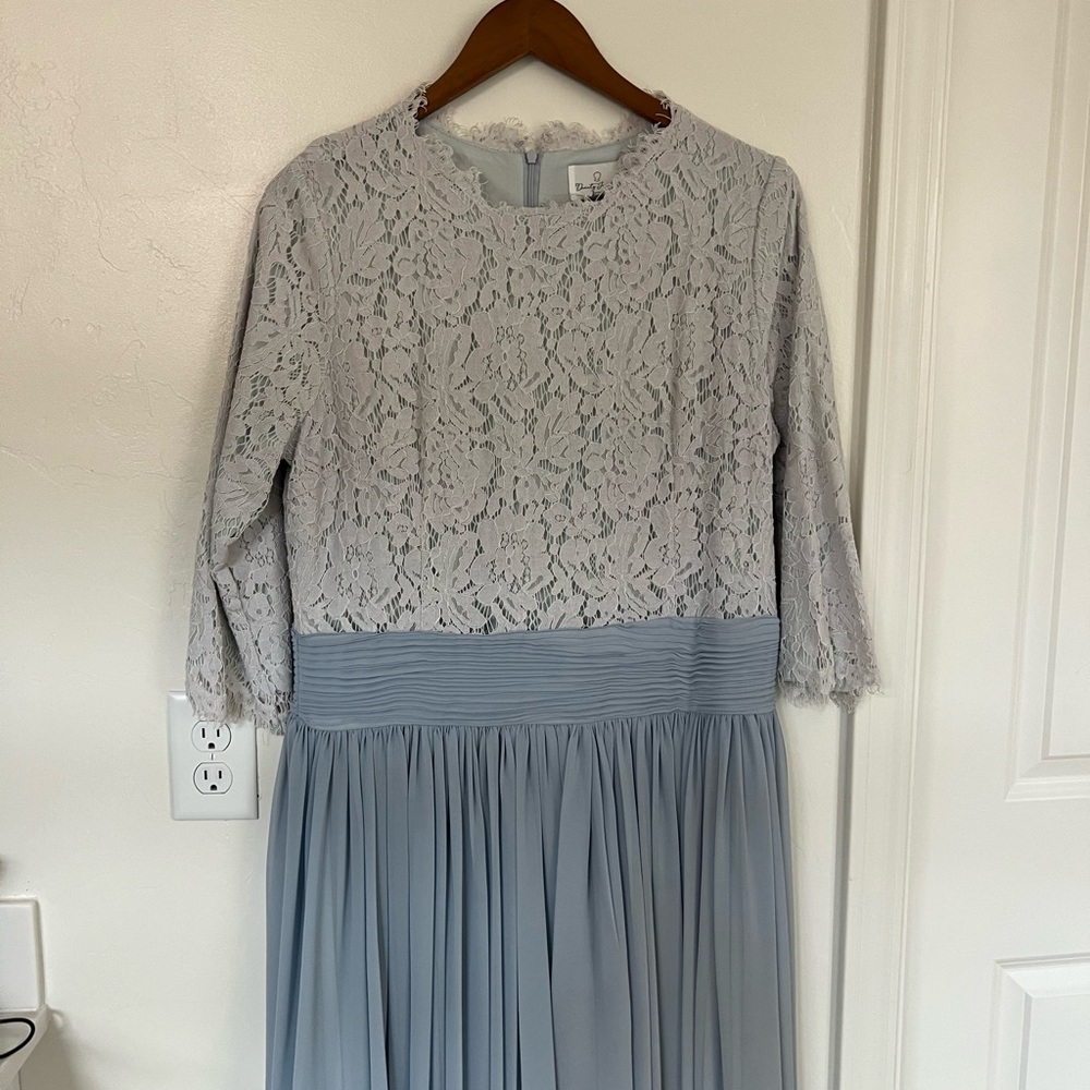Dainty Jewells Exquisite English Manor Dress in French Blue - Picture 2 of 5